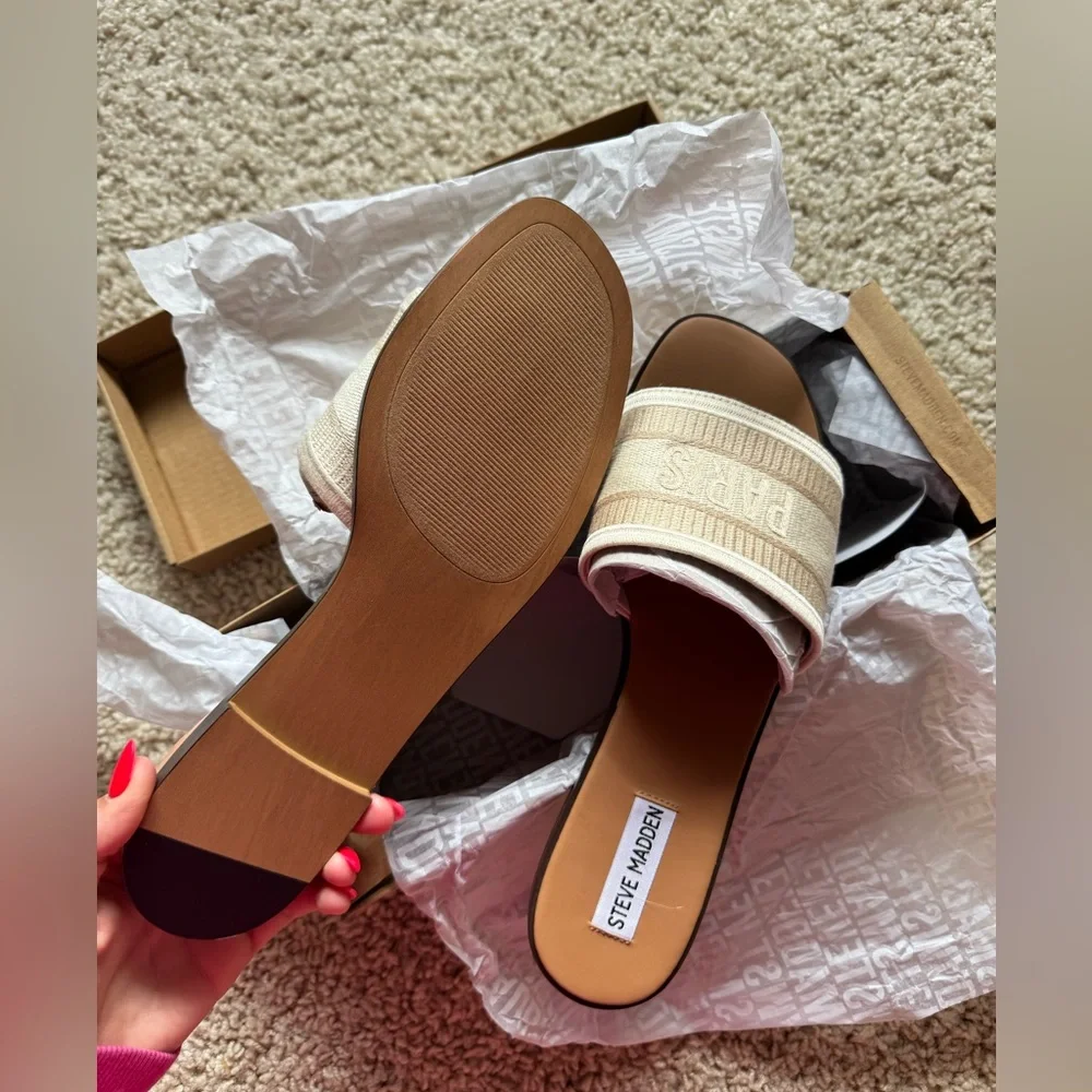 Steve Madden Knox Sandal - Picture 4 of 4